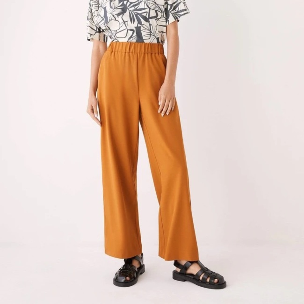 The Sally High-Waisted Wide Leg Pant in Dark Orange size 6